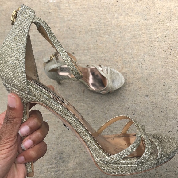 Heels - Picture 2 of 2